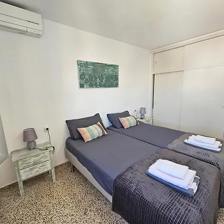Ran De Mar Apartment